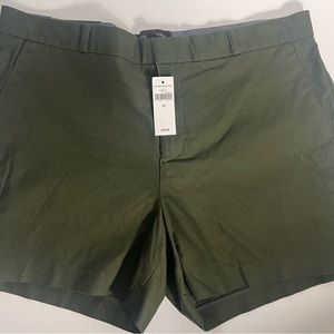 Banana Republic Women’s 5” Shorts